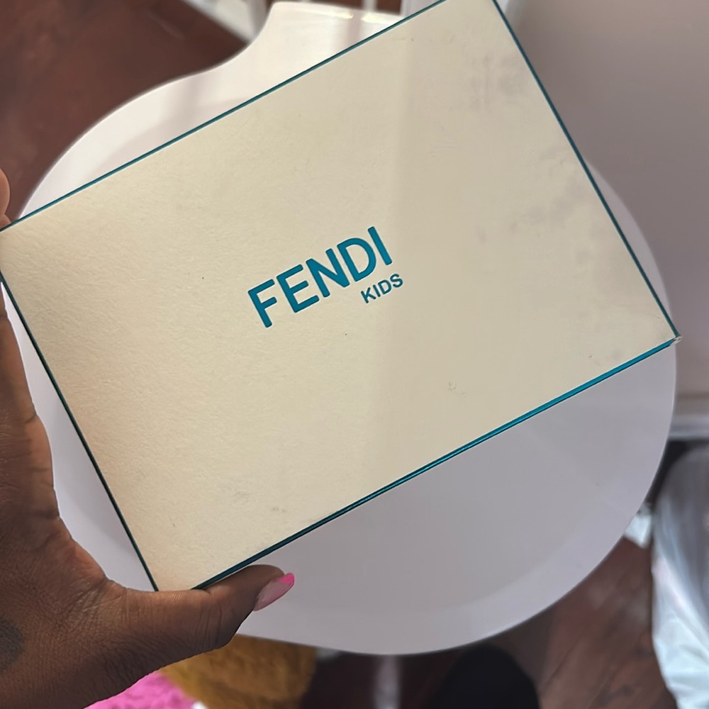 Baby fendi sandals size 20 authentic